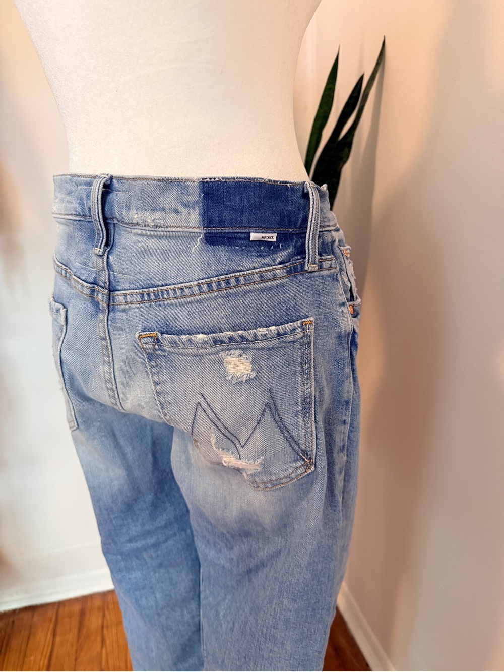 MOTHER Tomcat Straight-Leg Distressed Jeans (Size 29 - runs small) - Picture 4 of 16